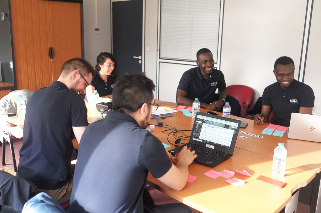 SkillX en réunion sur l'entreprise libérée